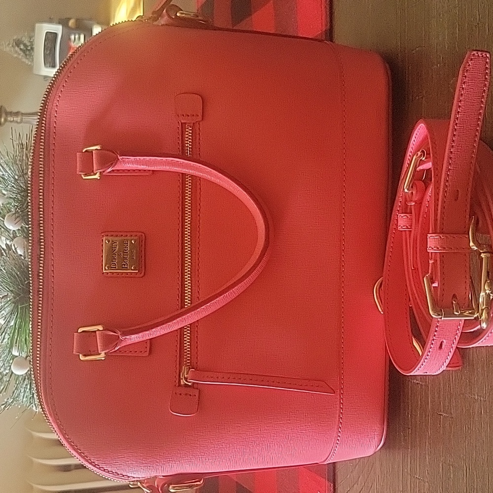 Dooney&Bourke satchel